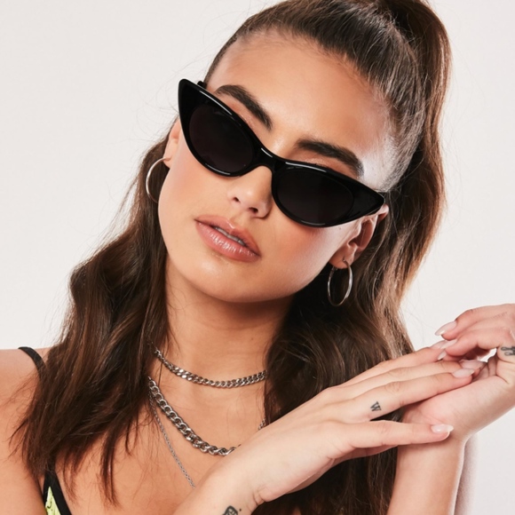 Missguided Accessories - Misguided Black Cateye Sunglasses